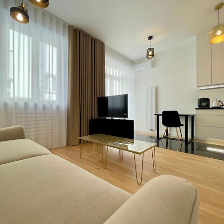 Selected Apartments By Market Square Краков Экстерьер фото