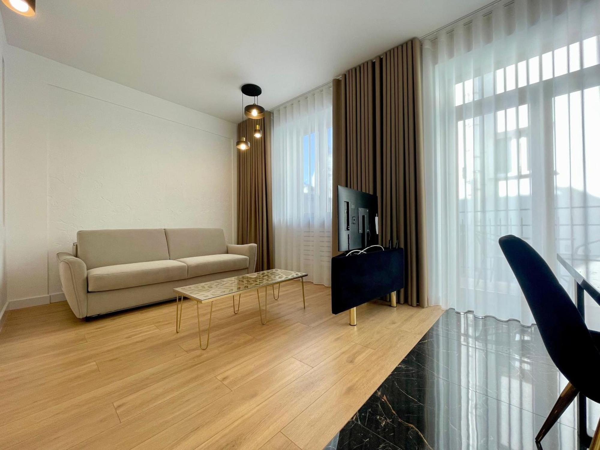 Selected Apartments By Market Square Краков Экстерьер фото